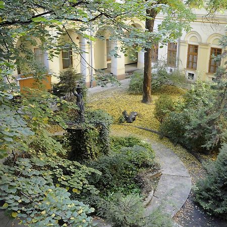 Opera Superior Liszt Ferenc Ter Apartamento Budapeste Exterior foto