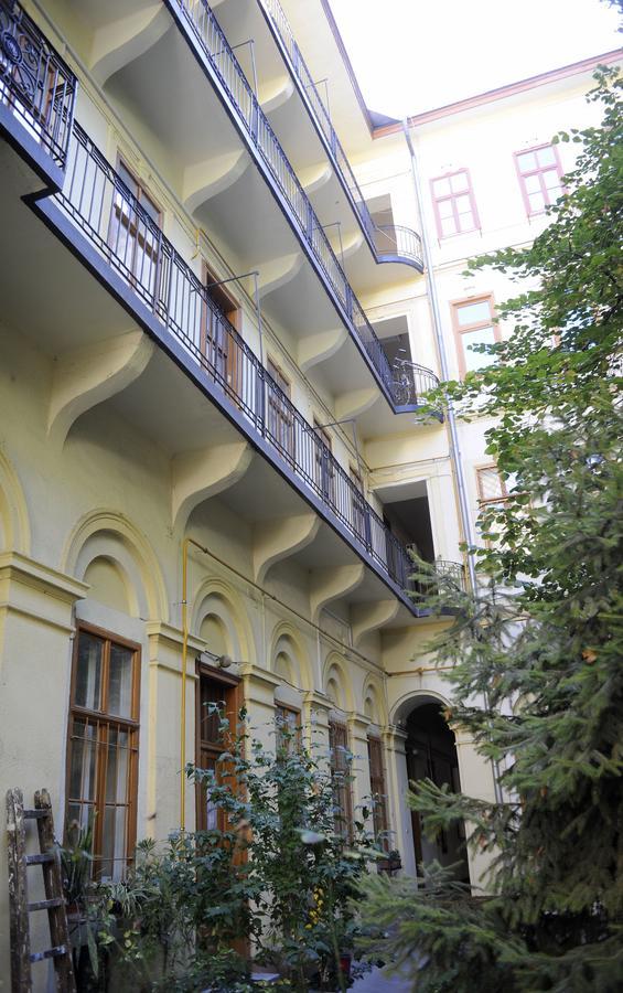 Opera Superior Liszt Ferenc Ter Apartamento Budapeste Exterior foto